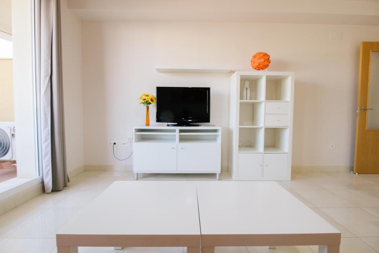 Espectacular Residencial En 2A Linea Piscina Tenis Algarrobo Costa Ngoại thất bức ảnh