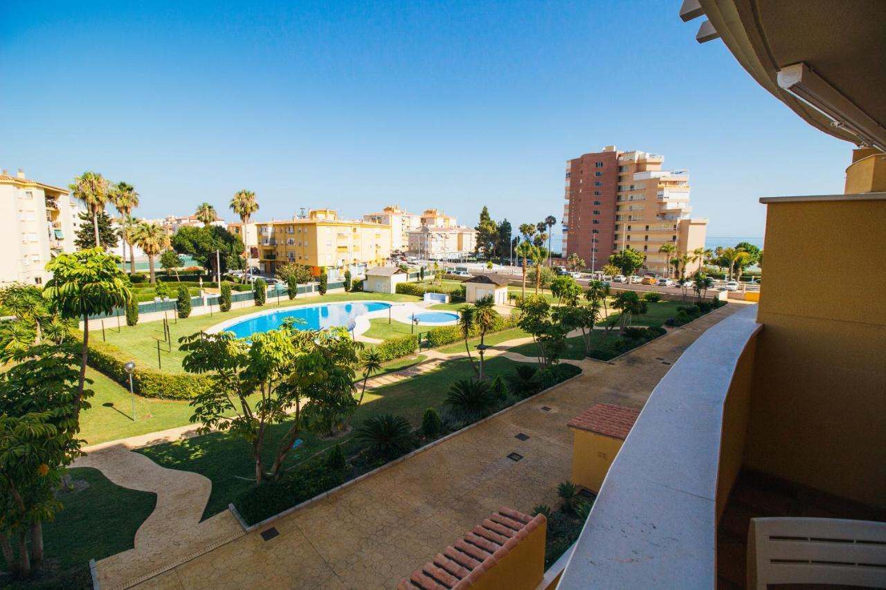 Espectacular Residencial En 2A Linea Piscina Tenis Algarrobo Costa Ngoại thất bức ảnh