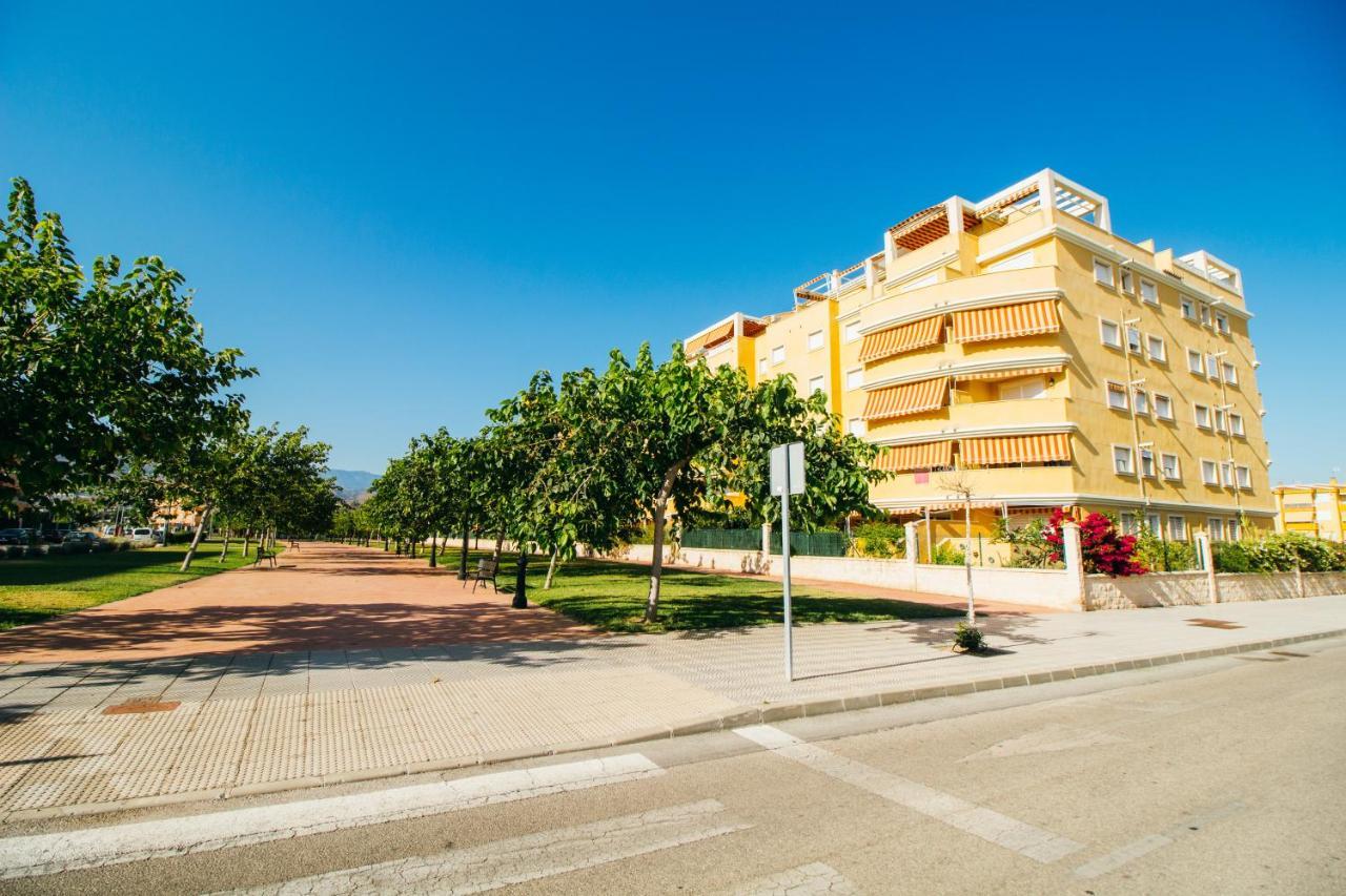 Espectacular Residencial En 2A Linea Piscina Tenis Algarrobo Costa Ngoại thất bức ảnh
